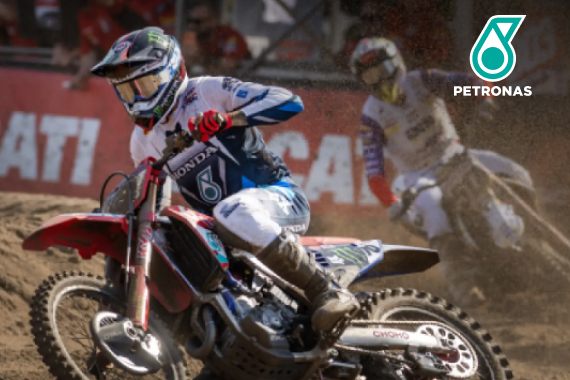 Абсолютный триумф в Ломмеле: Херлингс увеличивает отрыв в чемпионате MXGP до 104 очков